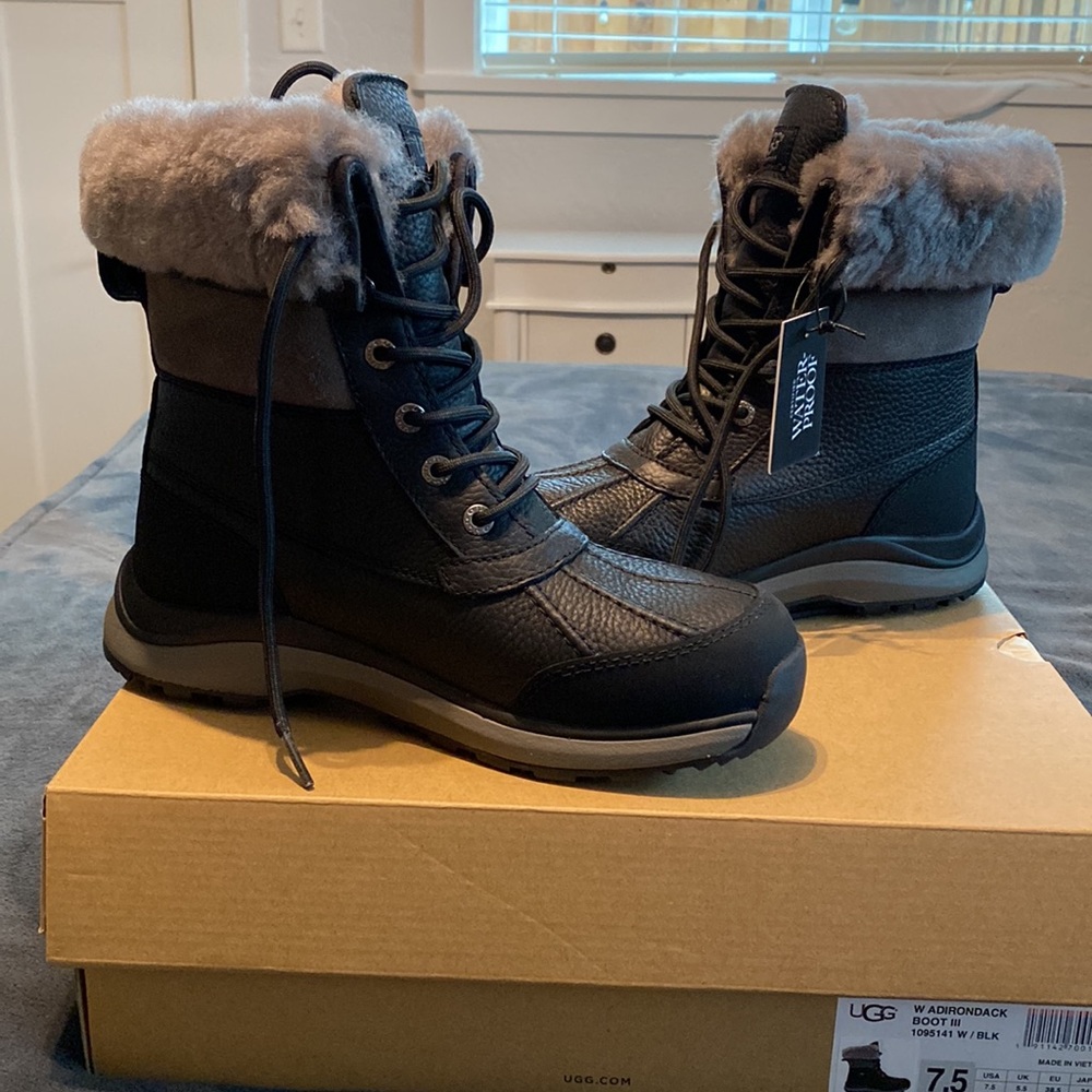 NIB UGG Water Proof Boots w/Faux Fur - Size 7.5 - Picture 5 of 14